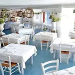 Rena Bianca Cugnana Verde Residence