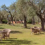 Welcomely - Country Guesthouse Olivar