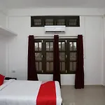 Oyo 10912 Nirman Residency