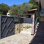 Battistina Holiday Home