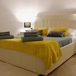 Nel Cuore Del Centro Storico Con Comfort E Stile