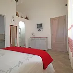 Murphy Holiday Home - Mongiardino 01