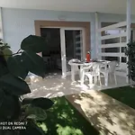 Tutyhome