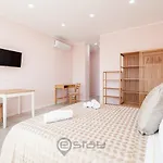 Via Cino Suites - Best Guesthuose Near The City Centre