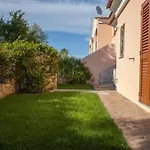 Ambra