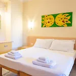 Welcomely - Piedra Del Sol