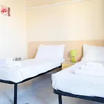 Welcomely - Piedra Del Sol