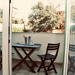Le Logge 01 - Monolocale A La Maddalena Con Posto Auto Privato