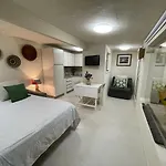 Aiaia Holiday Home