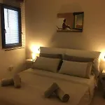 Pura Vida Home