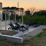 Villa Maria