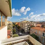 La Residencia