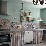 Shab&B Guesthouse