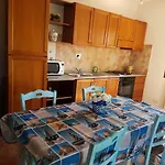 Casa Con Giardino