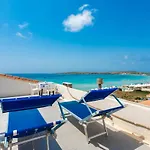 Appartamento Fronte Mare - Waterfront Apartment
