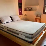 Carolina Apartment