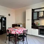 Casa Adriana, Centralissima, Confinante Ospedale Civile