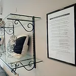 Einaudi 56 Guest House