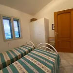 Trilocale Piazza Italia Orosei - Iun Q5292