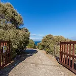 Su Mari Su Entu Isola Di Sant'Antioco Villa Con Accesso Diretto Al Mare