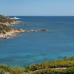 Accu Is Prezzus C Fronte Mare