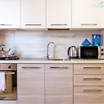 Lovely Apartment Next To The Beach With Air Conditioning And Wifi