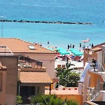 Romantic Total Sea View