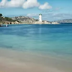 11 Centro - Porto Faro Un Tuffo Dove L'Acqua E Piu Blu