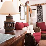 La Casa Dell'Artista