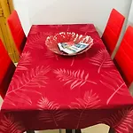 Holiday House 2