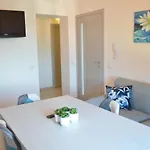 Casa Gialla Santa Teresa Gallura