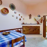 Domus Serci Iun R9199