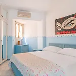 Murphy Holiday Home - Flat House 302