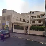 Casa Dina