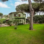 Confortabile Villa Federica Vicino Al Mare P1792