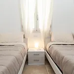 Melania Holidays Home - Pietra Di Luna