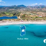 Ampia Veranda Coperta Spiaggia 1 Km Budoni Affitti