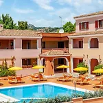 Cozy Apartment In Orosei With Wifi