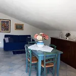 Appartamento Con Terrazza Vista Mare