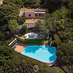 Villa Mistral