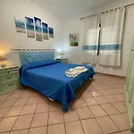 The Mia'S House