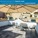 Karu Suites
