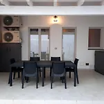 Appartamento Su Palazzina Storica In Centro A Sant'Antioco