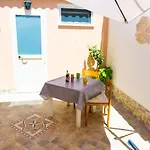 Casa Castello, Indipendente In Stile Catalano, Al Centro Di Alghero.