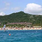 Appartamento Al Porto Laconia Residence