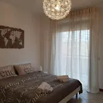 House XX Apartment