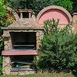 Prestigiosa Villa Con Piscina A Due Passi Dal Mare