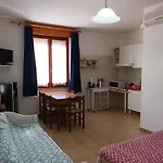 Domo Costera 4 Posti Letto