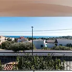 Suite Apartment La Punta
