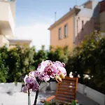 Sunny City